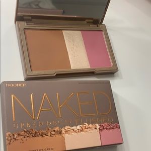 Naked Urban Decay Flushed palette